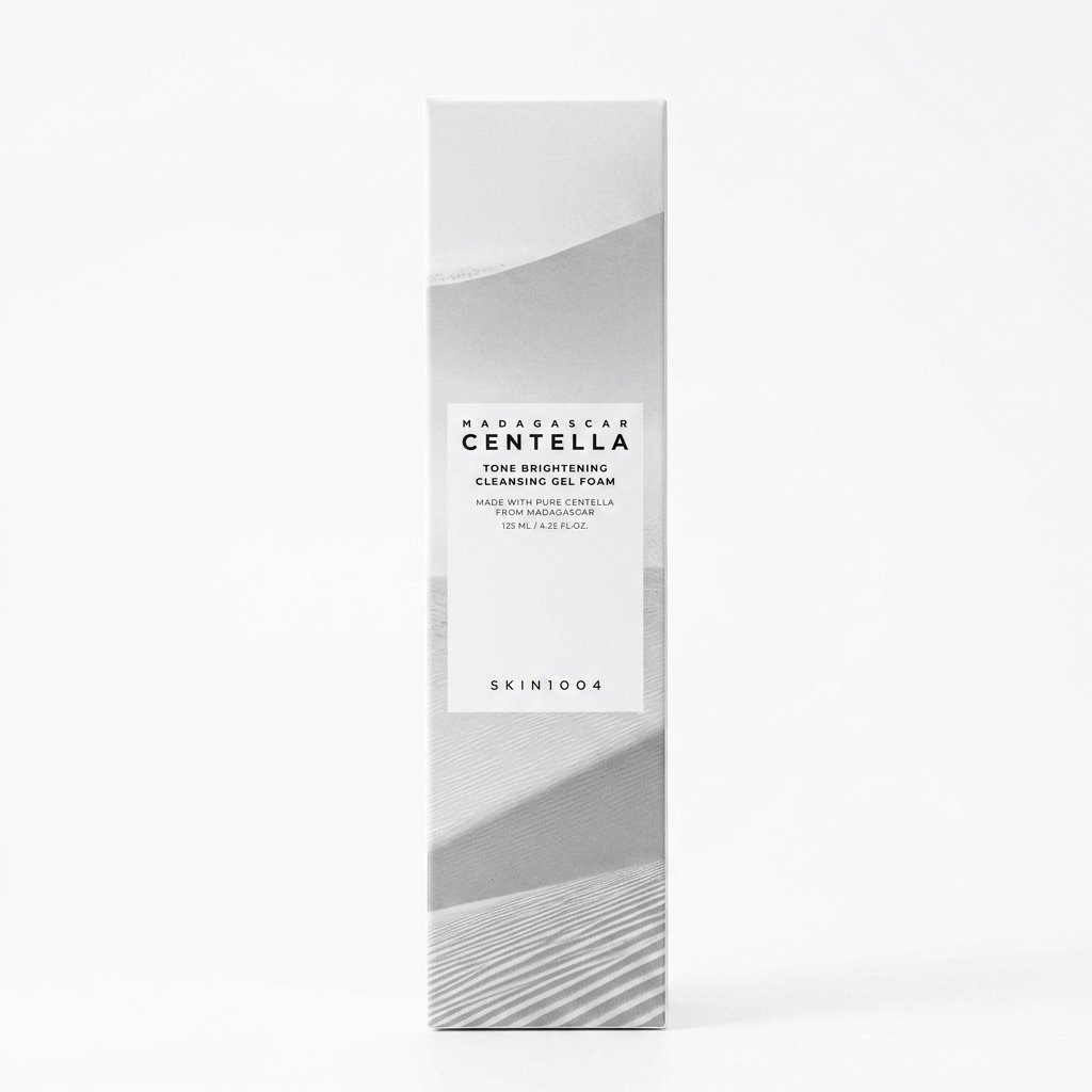 SKIN1004 – Madagascar Centella Tone Brightening Cleansing Gel Foam – Éclat & Nettoyage – 125 ML / 4.22 FLOZ H&O Parapharmacie - Algérie SKIN1004 – Madagascar Centella Tone Brightening Cleansing Gel Foam – Éclat & Nettoyage – 125 ML / 4.22 FLOZ H&O Parapharmacie - Algérie