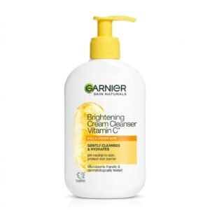 GARNIER – Brightening Cream Cleanser Vitamin C* – Illumine et hydrate – Non visible H&O Parapharmacie - Algérie